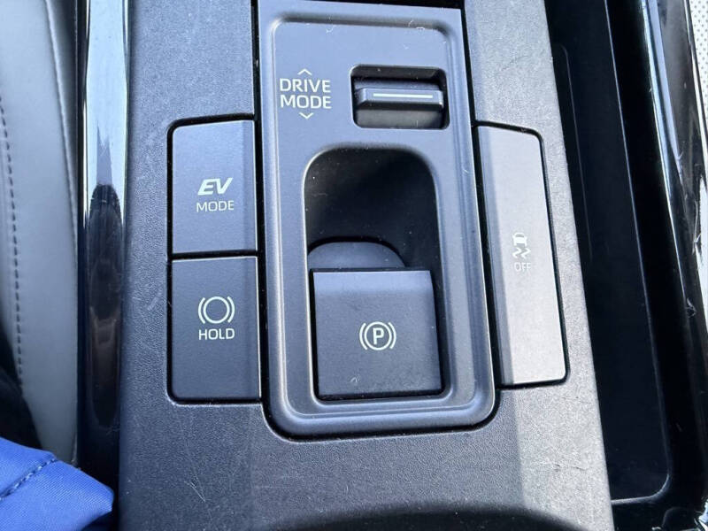 2024 Toyota Prius Limited