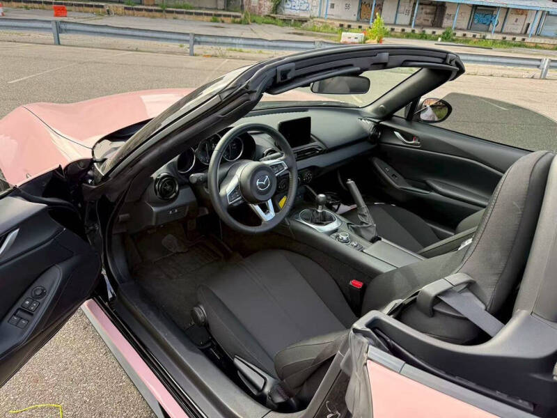 2023 Mazda MX-5 Miata Sport