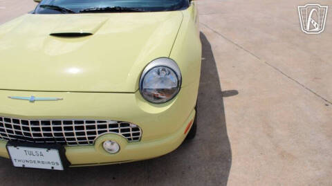 2005 Ford Thunderbird
