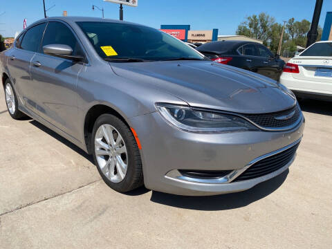 2015 Chrysler 200 for sale at Tiger Auto Sales in Guymon OK