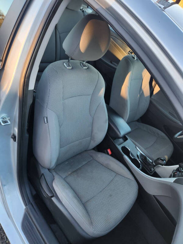 2012 Hyundai Sonata GLS