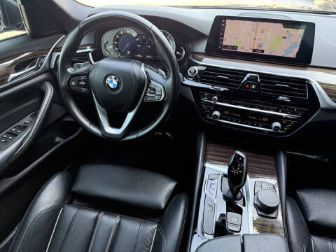 2019 BMW 5 Series 540i