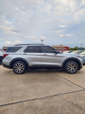 2022 Ford Explorer ST-Line