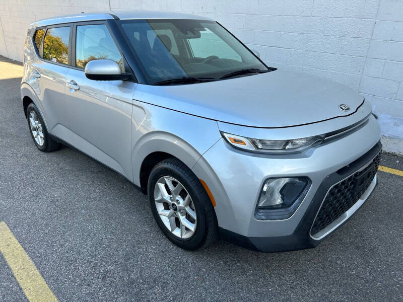 2021 Kia Soul S photo 3