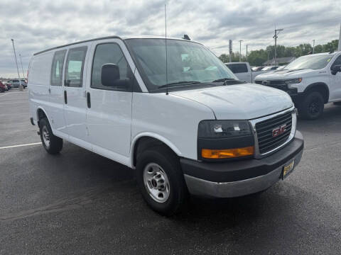 2022 GMC Savana 2500