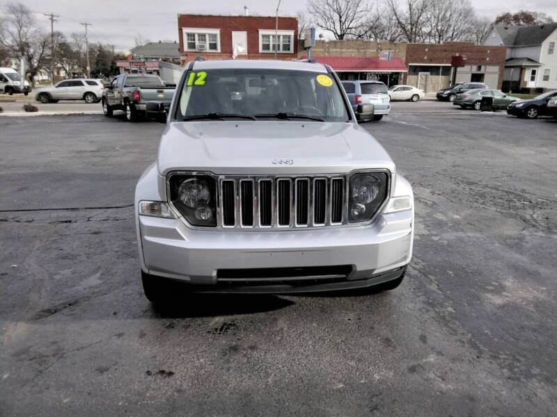 2012 Jeep Liberty for sale at DTH FINANCE LLC in Toledo OH