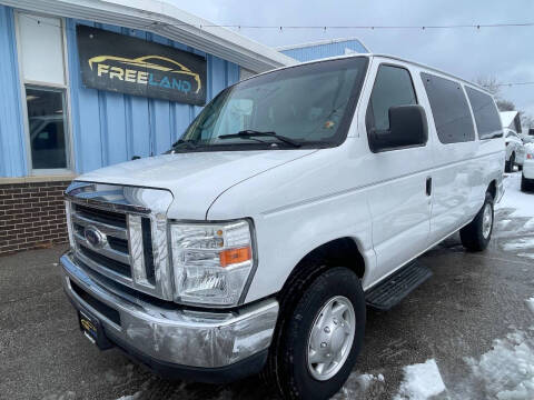 2011 Ford E-Series E-350 SD XLT