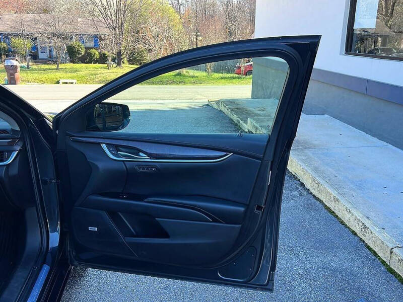 2016 Cadillac XTS Luxury