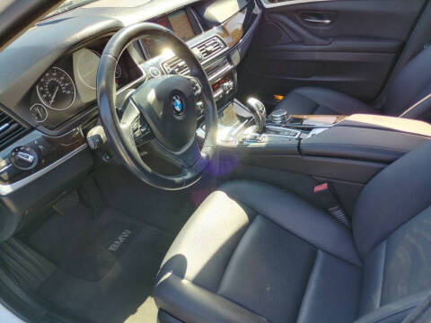 2016 BMW 5 Series 528i