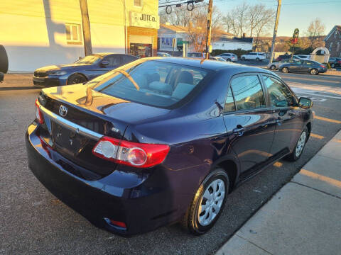 2011 Toyota Corolla LE