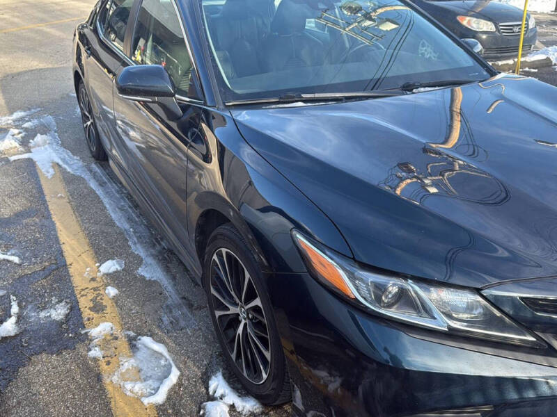 2019 Toyota Camry SE