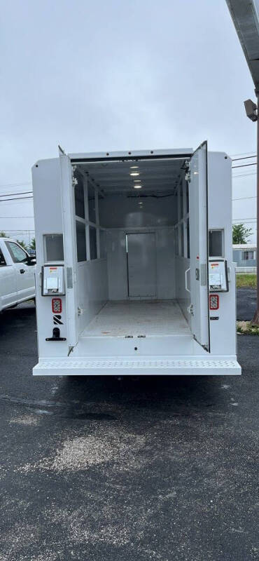 2024 Ford E-Series E-350 SD