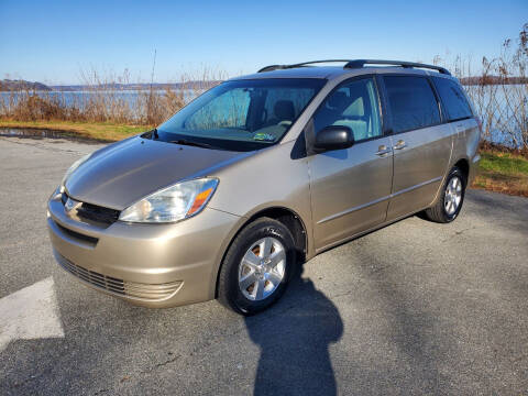2004 Toyota Sienna for sale at Bowles Auto Sales in Wrightsville PA