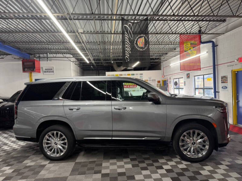 2023 Cadillac Escalade Premium Luxury