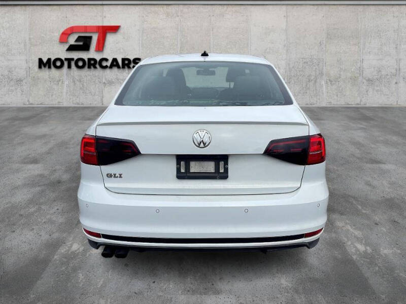 2016 Volkswagen Jetta