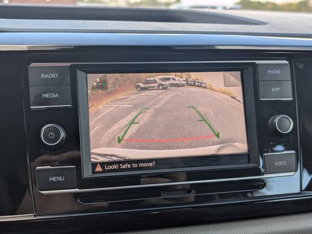 2024 Volkswagen Taos S