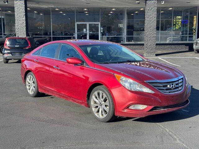 2013 Hyundai SONATA for sale at Axio Auto Boise in Boise, ID