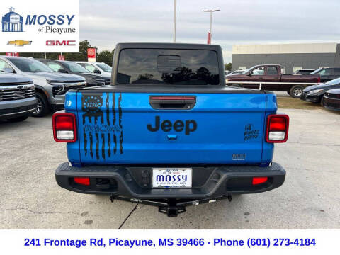 2022 Jeep Gladiator Willys