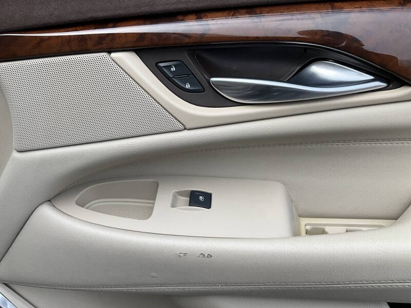 2017 Cadillac Escalade ESV Premium Luxury