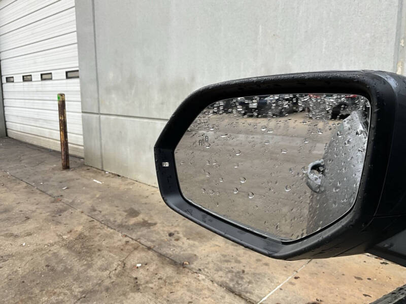 2025 Volkswagen Atlas Cross Sport SE 4Motion