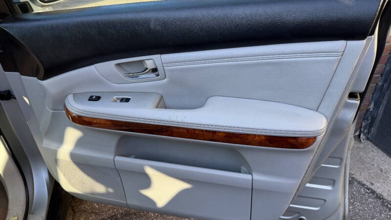 2004 Lexus RX 330