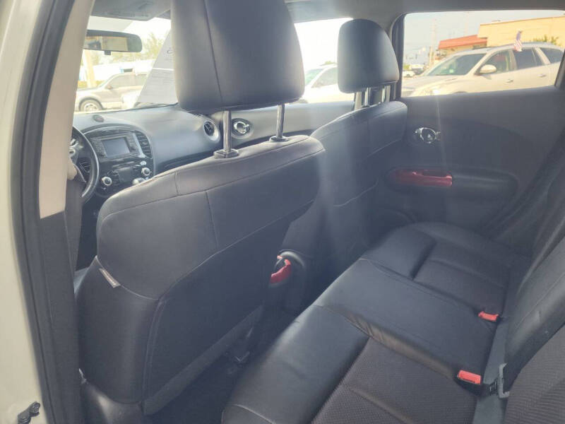 2011 Nissan JUKE SL