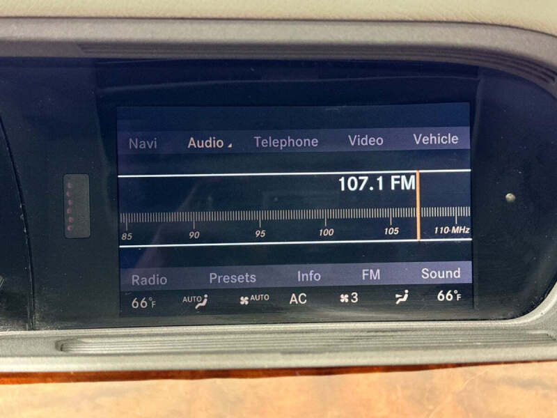 2013 Mercedes-Benz S-Class S 550