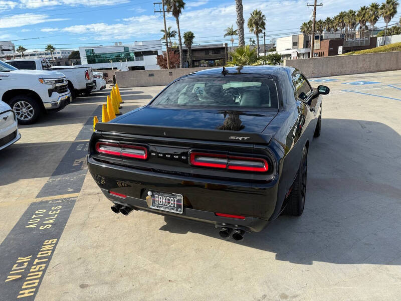 2016 Dodge Challenger SRT Hellcat