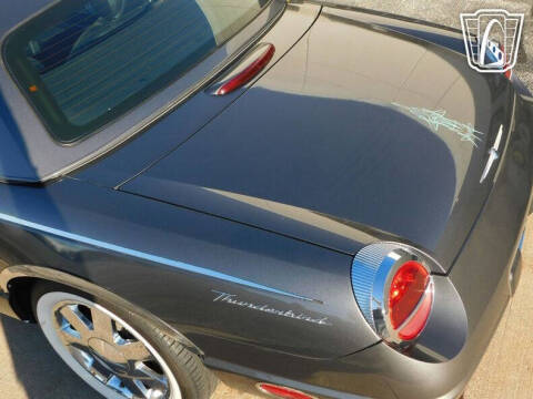 2003 Ford Thunderbird