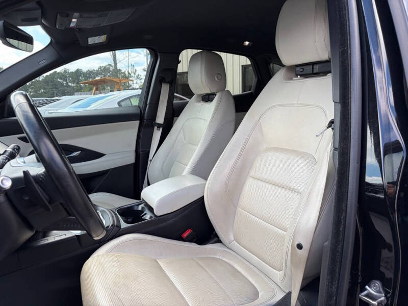 2020 Jaguar E-PACE P300 R-Dynamic SE