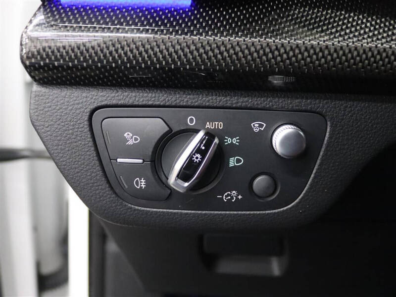 2018 Audi SQ5 3.0T quattro Prestige