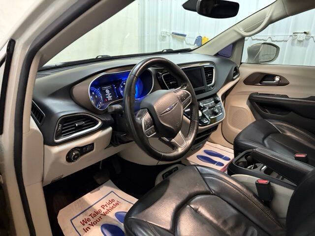 2019 Chrysler Pacifica Touring L