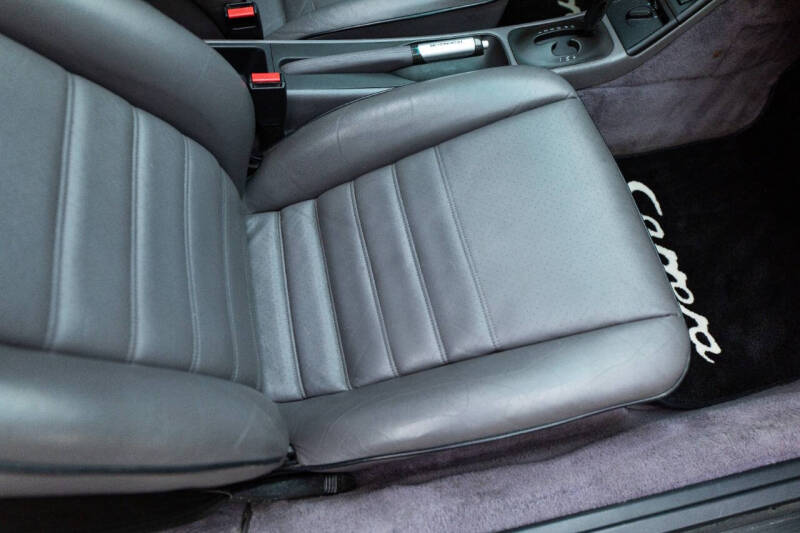 1991 Porsche 911 Carrera 2