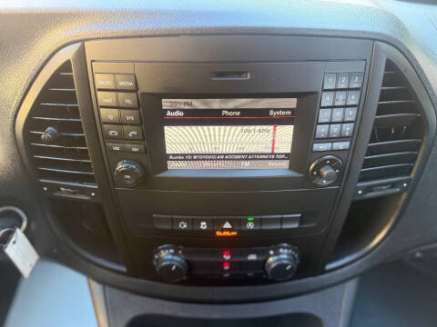 2016 Mercedes-Benz Metris