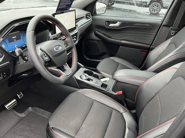 2023 Ford Escape ST-Line Select