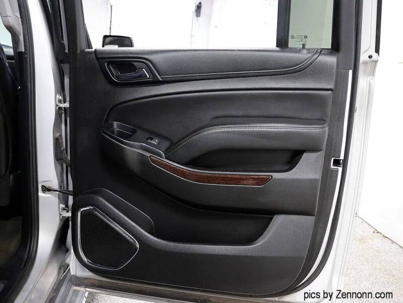 2017 GMC Yukon XL SLT