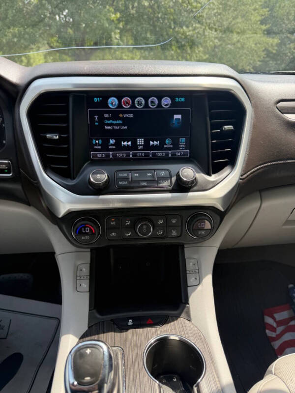 2019 GMC Acadia SLT-1