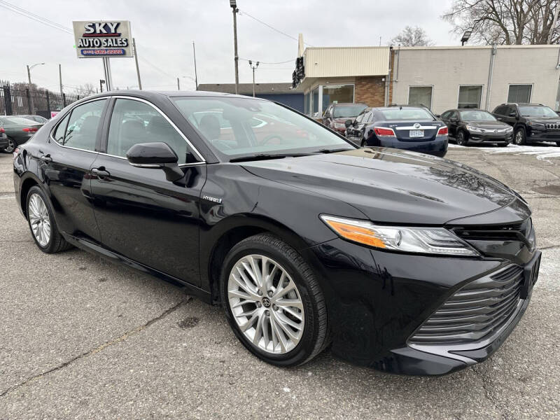 2020 Toyota Camry Hybrid for sale at SKY AUTO SALES in Detroit MI