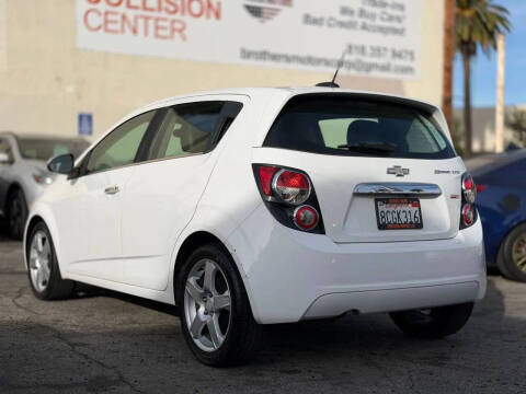 2016 Chevrolet Sonic LTZ Auto