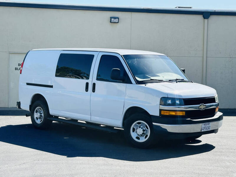 2018 Chevrolet Express 2500