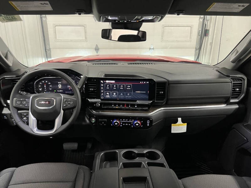 2026 GMC Sierra 1500 Elevation Standard