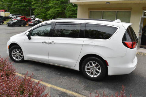 2020 Chrysler Voyager LXi