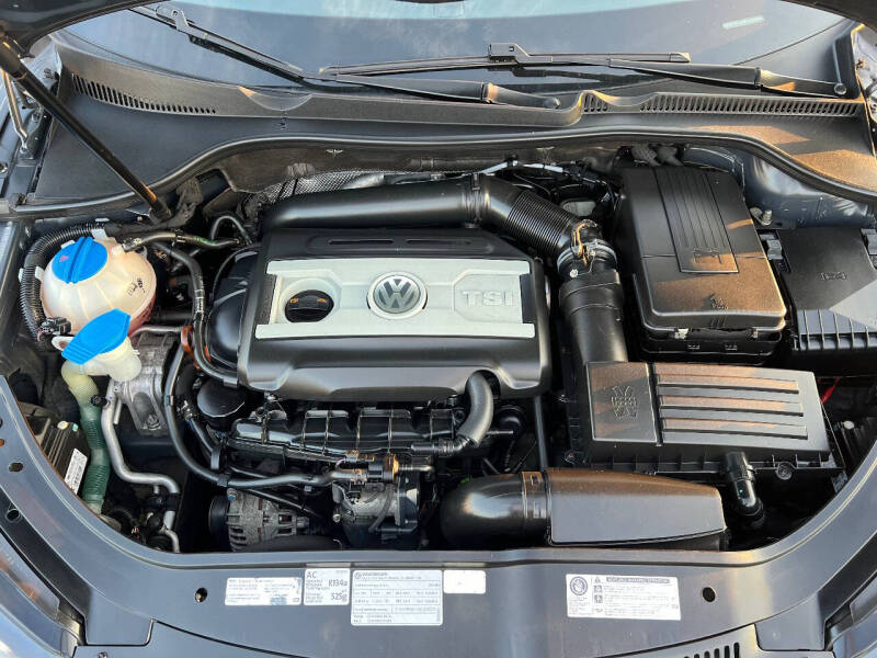 2012 Volkswagen Eos Executive SULEV