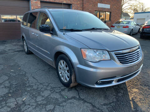 2016 Chrysler Town and Country Touring