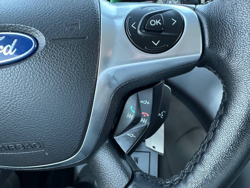 2014 Ford C-MAX Hybrid SE