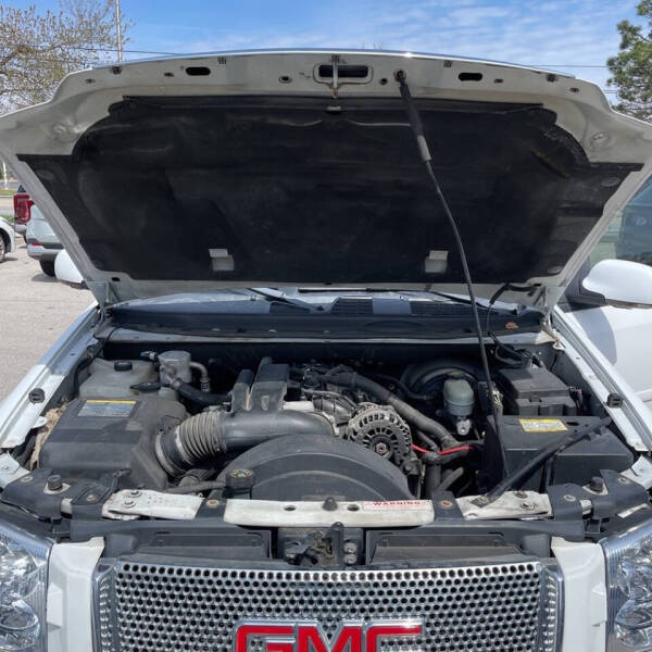 2006 GMC Envoy Denali