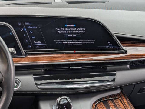 2023 Cadillac Escalade Premium Luxury