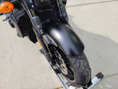 2020 Yamaha VMAX Matte Raven Black