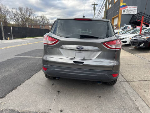2014 Ford Escape S