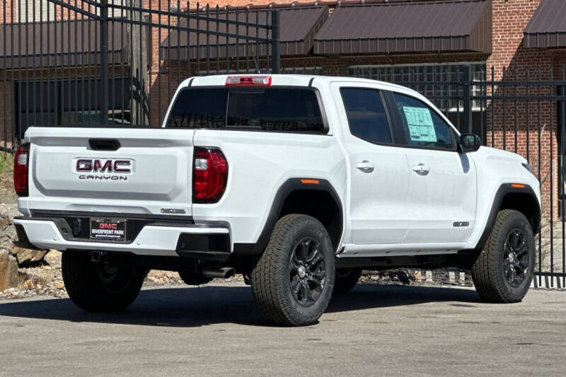 2024 GMC Canyon Elevation